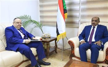 وزير خارجية السودان يثمن العلاقات التاريخية والروابط الأزلية بين القاهرة والخرطوم