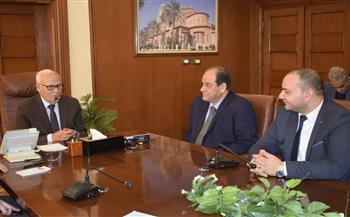 محافظ بورسعيد يستقبل ممثلي شركة Mot لبحث سبل التعاون