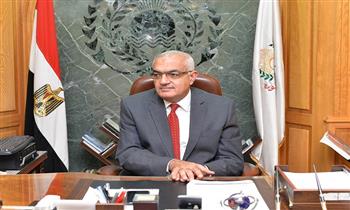 رئيس جامعة المنصورة يبحث مع وزير التعليم العالي اليمني سبل تعزيز التعاون المشترك