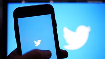 تويتر تبدأ عمليات تسريح 50% من الموظفين