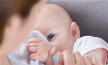 طول مدة الرضاعة يحسِّن من النمو المعرفي للأطفال