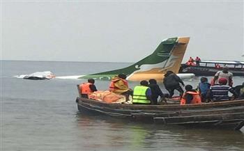 سقوط طائرة في بحيرة فيكتوريا