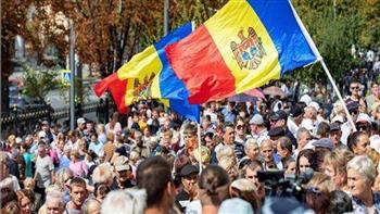 مولدوفا: اعتقال 65 شخصاً في احتجاجات العاصمة كيشيناو