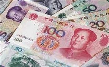 الصين تحدد سعر الدولار مقابل اليوان عند 7.2292