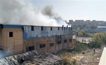 الحماية المدنية تسيطر على حريق بمصنع أحذية في الإسكندرية