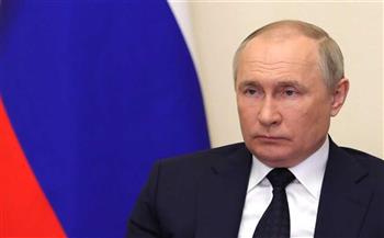 بوتين يوقع قانوناً يحظر كشف تكتيك الأمن الفيدرالي والاستخباراتي خلال التعبئة العسكرية