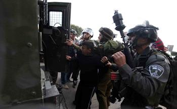 الاحتلال الاسرائيلي يعتقل ثلاثة مواطنين من نابلس