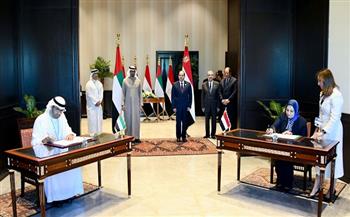 الرئيس السيسي ونظيره الإماراتي يشهدان التوقيع على مذكرة تفاهم لإنشاء محطة توليد كهرباء من طاقة الرياح