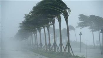 السلطات الأمريكية تحذر من إعصار "نيكول" على الساحل الشرقي لفلوريدا
