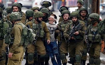 الاحتلال الإسرائيلي يعتقل 690 فلسطينيا خلال أكتوبر الماضي