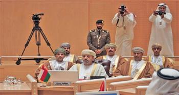 وزير الداخلية العماني يؤكد أهمية التنسيق بين الأجهزة الأمنية بالدول الخليجية