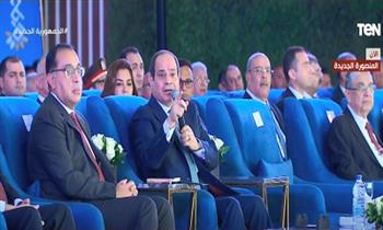الرئيس السيسي : «المواطن يقول هجيب 5 أولاد وربنا هيرزقني»