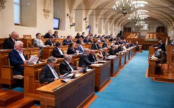 مجلس الشيوخ التشيكي يوافق على تدريب الجنود الأوكرانيين في التشيك