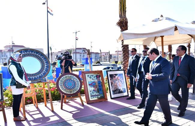 الرئيس السيسي يتفقد كورنيش مدينة المنصورة الجديدة (صور)