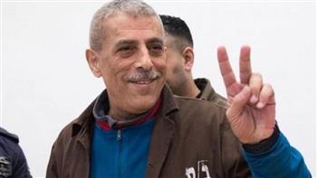 حركة فلسطينية تحمل إسرائيل المسئولية عن حياة مُفكر مُصاب بالسرطان في سجون الاحتلال
