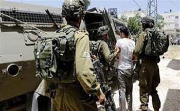 قوات الاحتلال تعتقل 11 مواطنا من الضفة الغربية