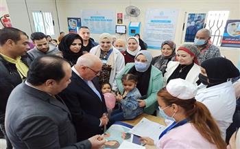 محافظ بورسعيد يدشن حملة التطعيم ضد شلل الأطفال 
