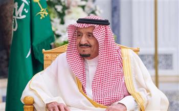 خادم الحرمين يتلقى رسالة خطية من أمير قطر تتعلق بتعزيز العلاقات الثنائية