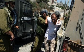 الاحتلال يعتقل ثلاثة مواطنين جنوب الخليل