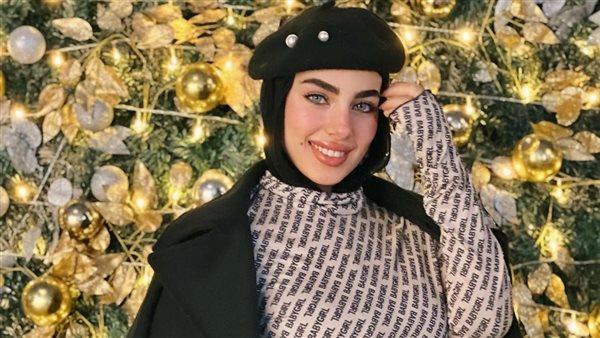 شبيهة ياسمين صبري.. القصة الكاملة للقبض على البلوجر هدير عاطف