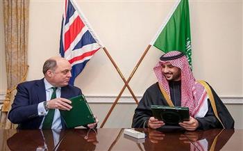 السعودية وبريطانيا توقعان خطة التعاون الدفاعي بين البلدين