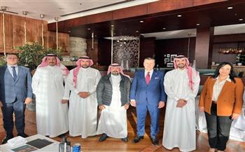  وزير الآثار يلتقي مدير عام العلاقات الدولية بوزارة السياحة السعودية
