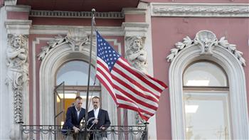 قاض أمريكي ينتقد قرار إرسال مستشارين أمريكيين إلى أوكرانيا