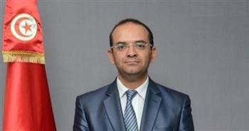 رئيس هيئة الانتخابات التونسية يتفقد مركزين لفرز نتائج انتخابات مجلس نواب الشعب