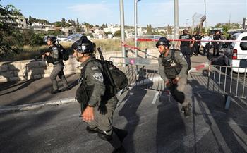 القوات الإسرائيلية تمنع شبانا فلسطينيين من دخول المسجد الأقصى