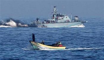 بحرية الاحتلال الاسرائيلي تستهدف الصيادين شمال قطاع غزة