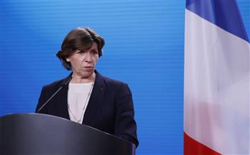 وزيرا الخارجية الصيني والفرنسي يبحثان العلاقات الثنائية