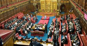 مجلس اللوردات البريطاني: المملكة تعاني من انخفاض حاد في الأيدي العاملة