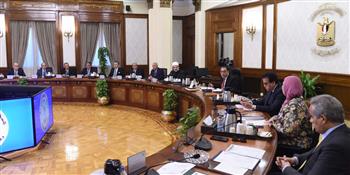 رئيس الوزراء يترأس اجتماع اللجنة الوزارية العليا للحج