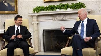 البيت الأبيض: بايدن وزيلينسكي يناقشان شكل "السلام العادل"