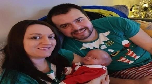 شاهد.. طفل يُولد مرتين بسبب حالة نادرة ويثير دهشة الأطباء