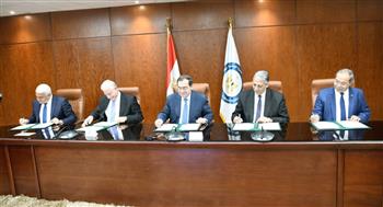 «البترول»: توقيع اتفاقيتين في مجال التنمية المجتمعية بجنوب سيناء ومطروح