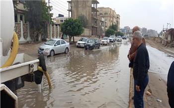 محافظ شمال سيناء يتابع تصريف مياه الأمطار ويؤكد استمرار رفع درجة الاستعداد
