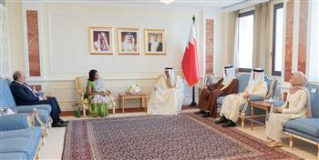 وزير الخارجية البحريني يستقبل سفيرة سيريلانكا لدى المملكة