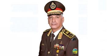 وزير الدفاع يشهد حفل تخرج دورة التمثيل الدبلوماسي العسكري المصري بالخارج