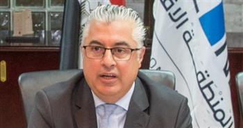 رئيس «اقتصادية قناة السويس» يتفقد مشروعات شركة تيدا مصر بالسخنة