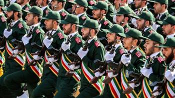 الحرس الثوري الإيراني: كل من يثق بأمريكا والغرب سيكون خاسرا