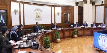 رئيس الوزراء يتابع موقف الخطة الإعلامية للمشروع القومي لتنمية الأسرة المصرية