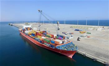 ميناء الدقم قاطرة لوجستية عالمية يحقق مستهدفات رؤية عمان 2040
