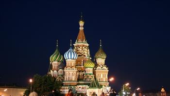 إصدار "بطاقة سياحية" خاصة للدفع الإلكتروني للأجانب في روسيا