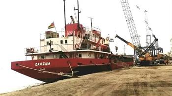 تحميل 43 ألف طن من خام الكلنكر لإفريقيا عبر ميناء شرق بورسعيد