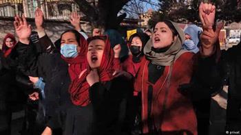 دعوات غربية لحركة طالبان لالغاء قرار منع عمل النساء في المنظمات غير الحكومية