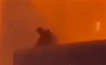 يقفزون هربا من الحريق.. مقطع فيديو مروع في تايلاند