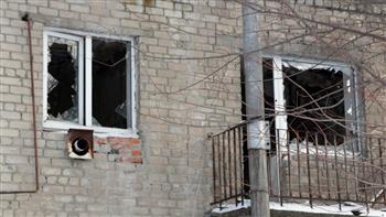 القوات الأوكرانية تستهدف بلدات في جمهورية دونيتسك بـ12 قذيفة
