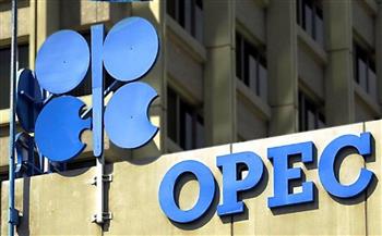 لجنة مراقبة "أوبك بلس" توصي بالحفاظ على خطة إنتاج النفط الحالية