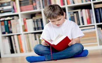 نصائح لكي يحب ابنك القراءة وتصبح عادة يومية